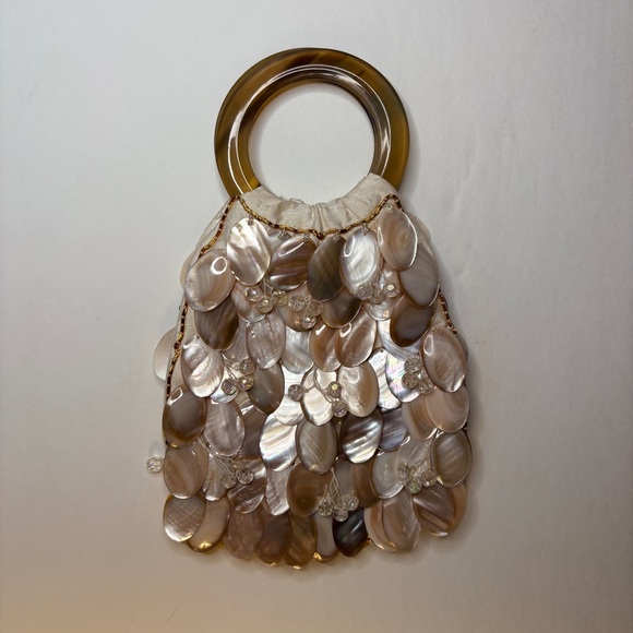 Chan Luu Iridescent Shell Wristlet - Picture 9 of 11